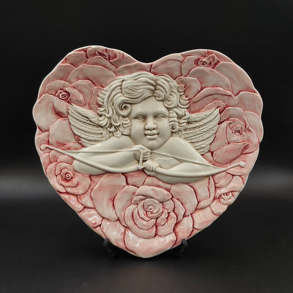 Italian Pottery Embossed Cherub & Roses Majolica Heart Shaped Plate 30cm